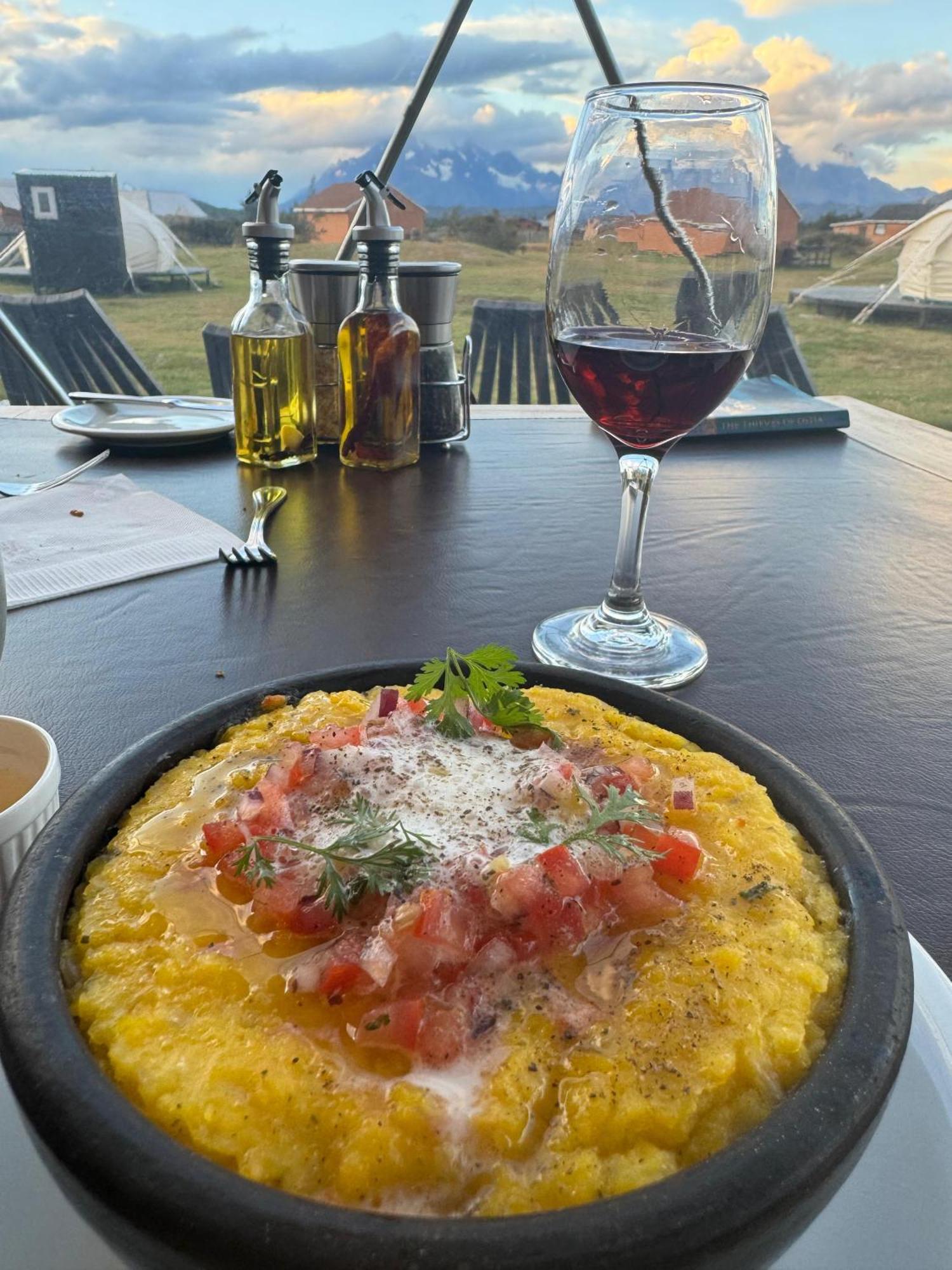 Chilenativo Riverside Camp Torres del Paine National Park Екстер'єр фото